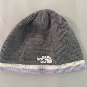 The North Face Beanie Unisex One Size‎ Gray Purple Short Fall Cap